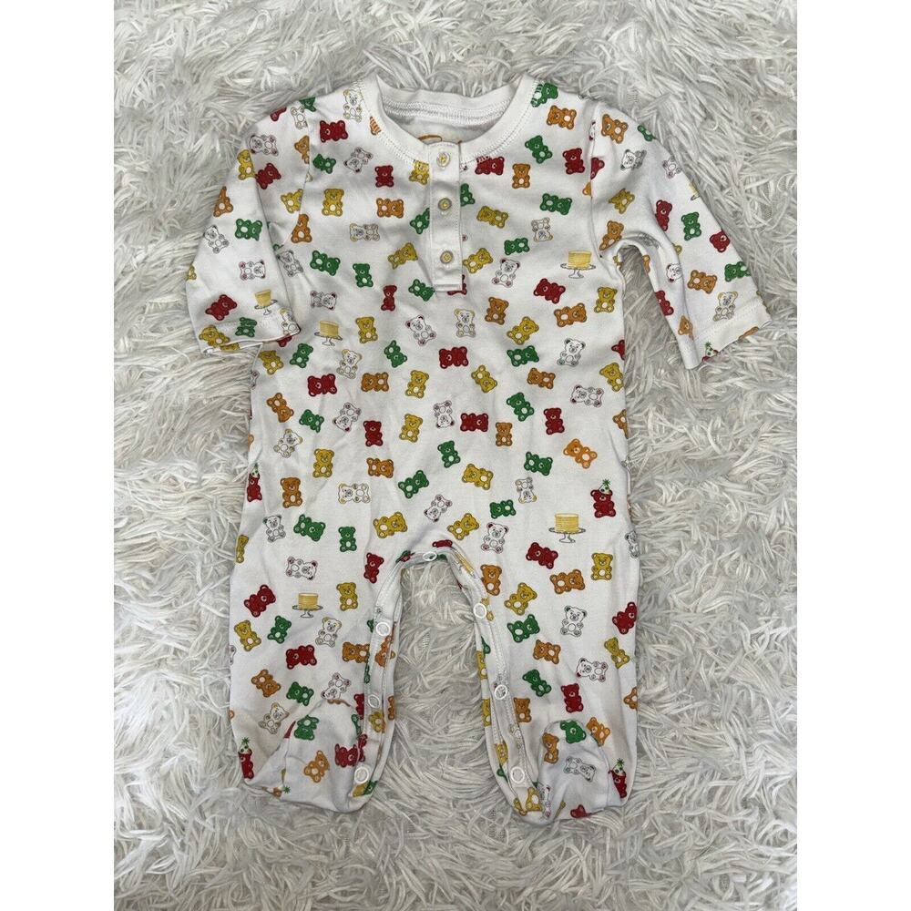 Petidoux Baby Sz. 0-3 Mo. Gummy Bear Design Footed One Piece. Soft, Adorable